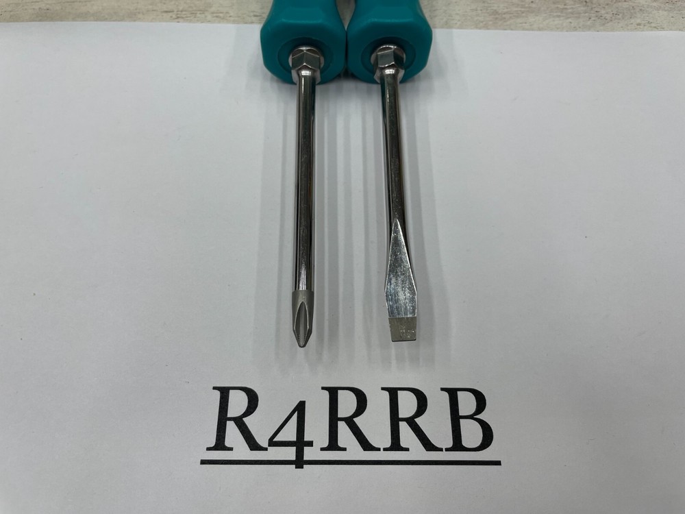 Snap-on Tools USA NEW 2pc TEAL Hard Handle Flat Phillips Head Screwdriver Set