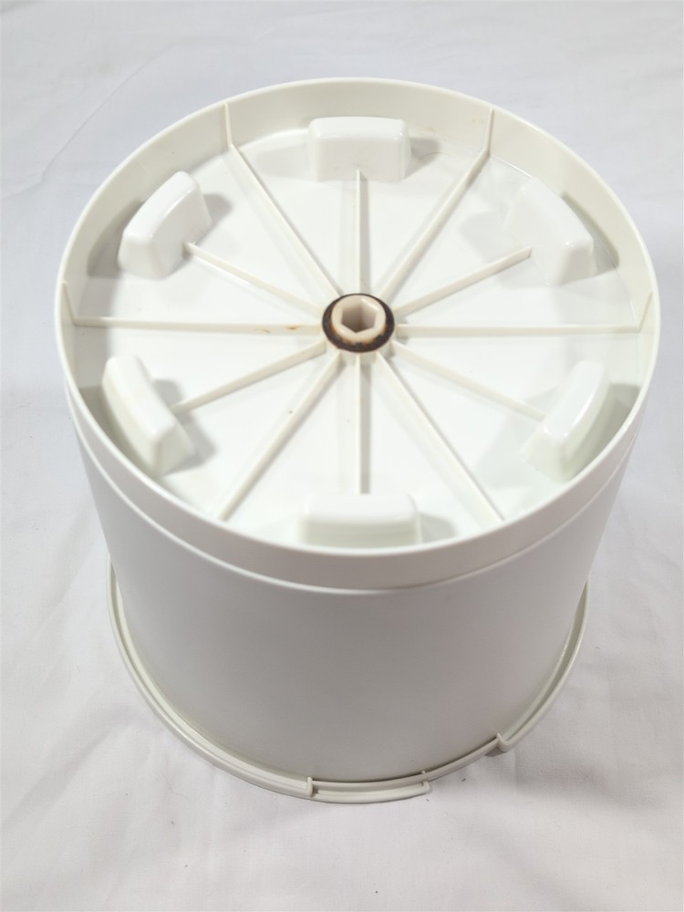 Waring Ice Cream Parlor Model 11CF10 Replacement Bucket only