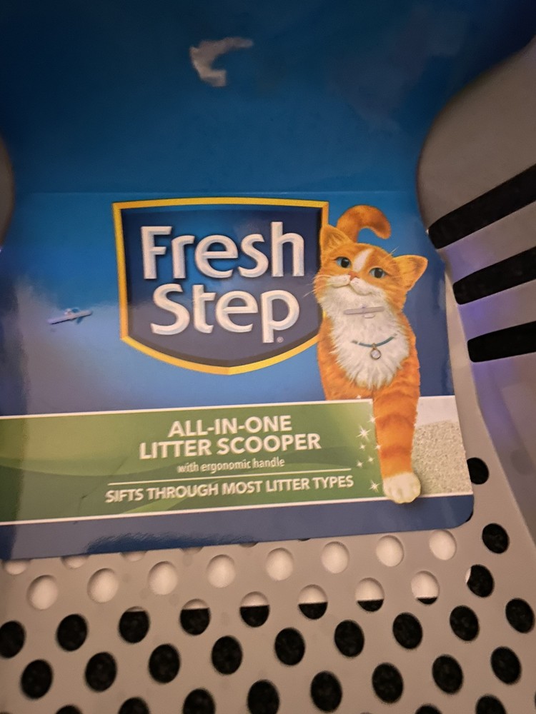 Fresh Step Pack! Mat, Scoop And Deodorizer