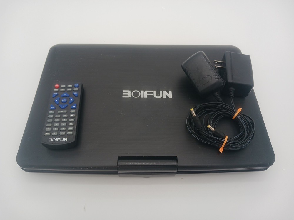 BOIFUN DP0168 Portable DVD Player