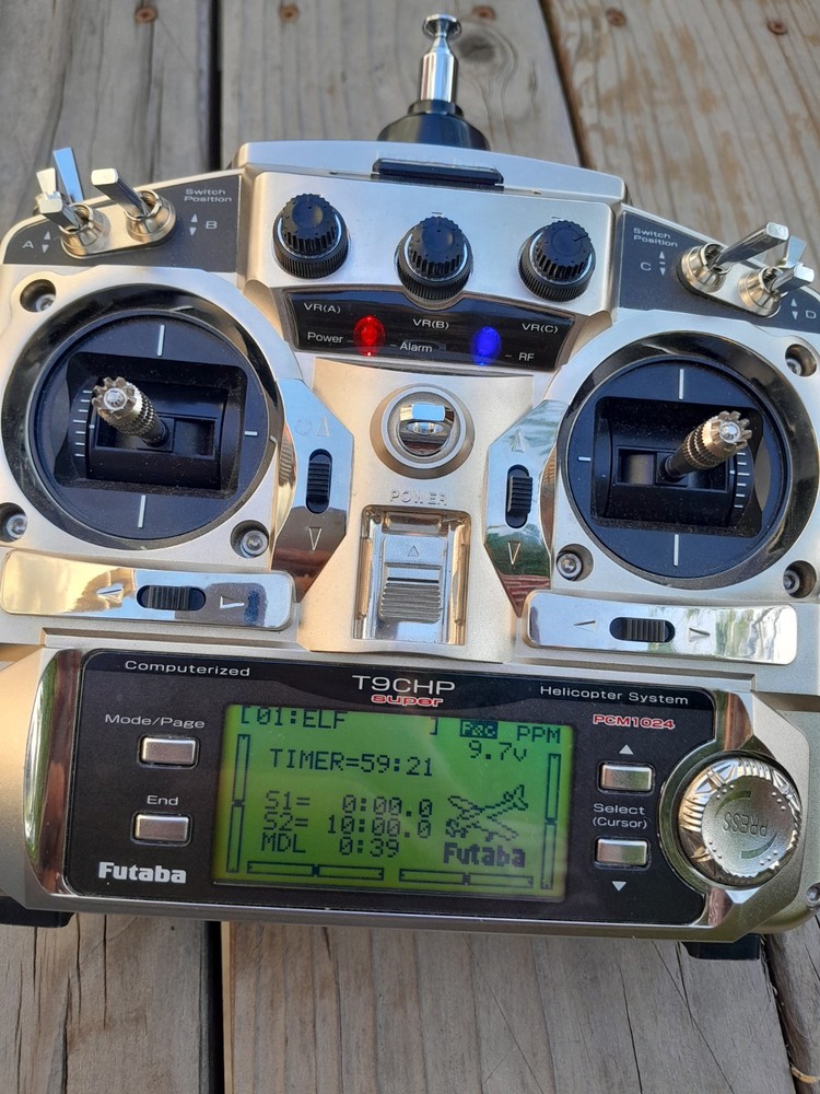 Futaba T9THP Super 9-Channel 2.4g Computerized RC Transmitter,8 Ch RX