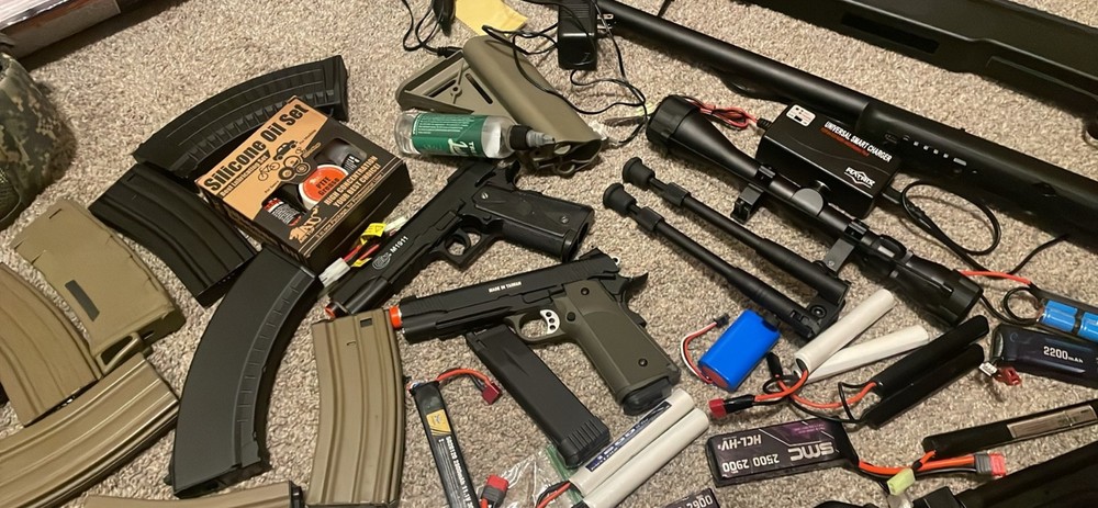 Massive airsoft lot
