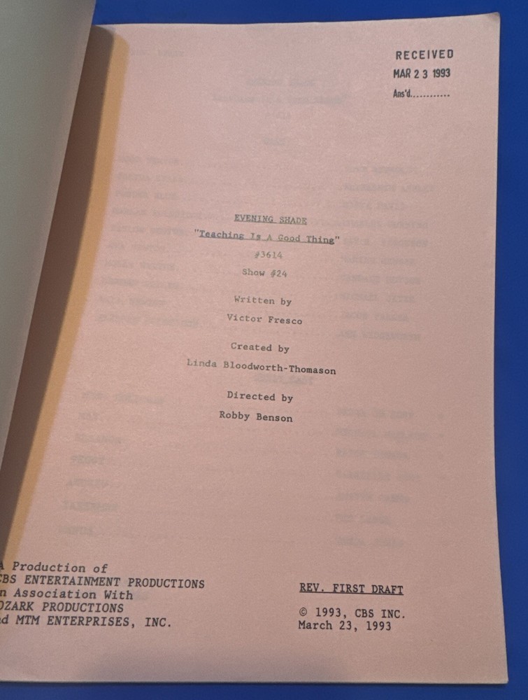 EVENING SHADE TEACHING IS A GOOD THING SET USED SCRIPT FIRST DRAFT BURT REYNOLDS