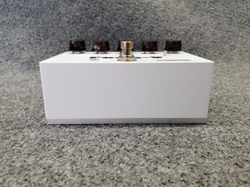 FLYING TEAPOT Model FCON-V