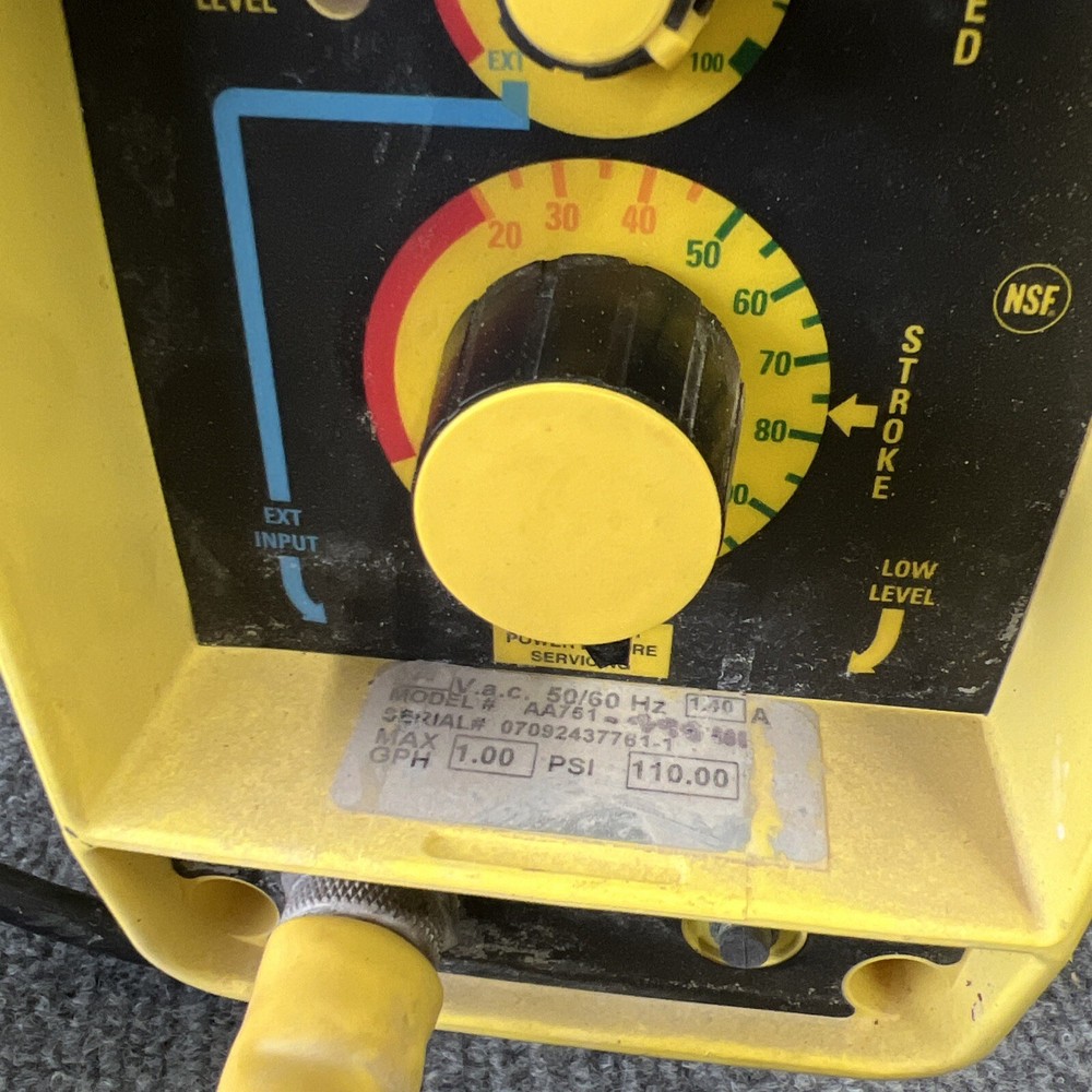 LMI Milton Roy AA751 120Vac Metering Pump W/Attached Programmable Divider Used