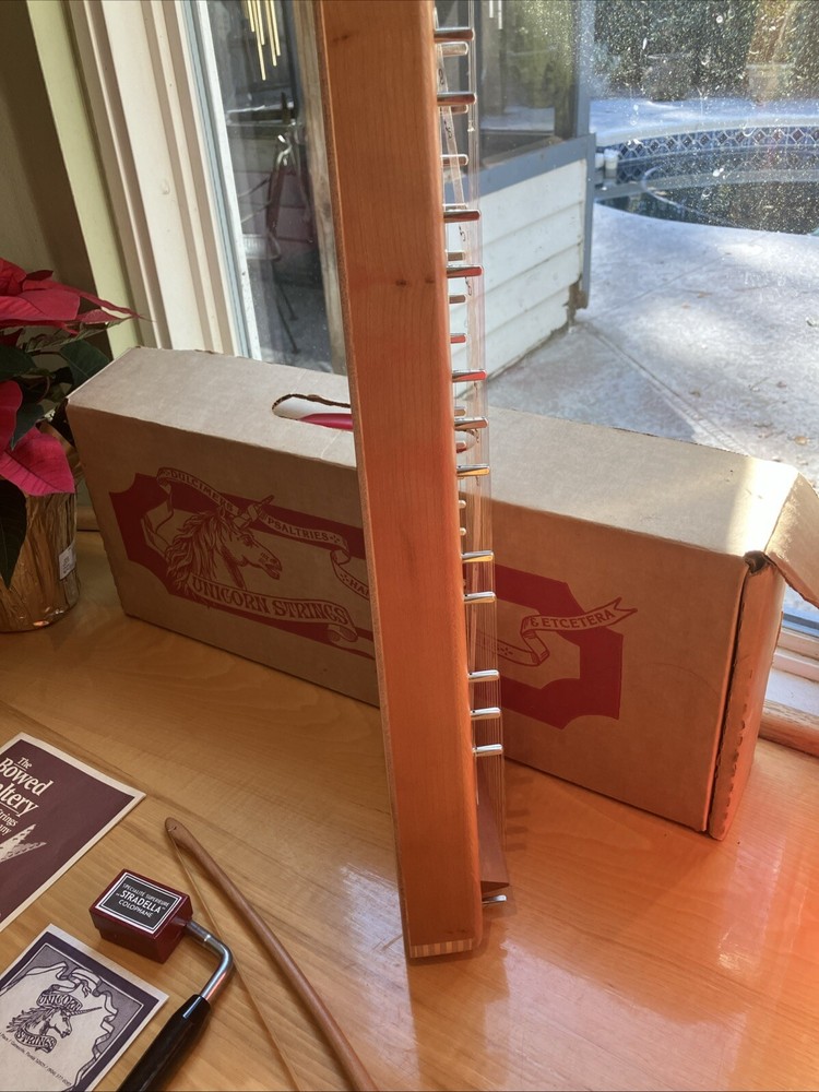 Unicorn Strings Folk Bowed Psaltery Model 2009