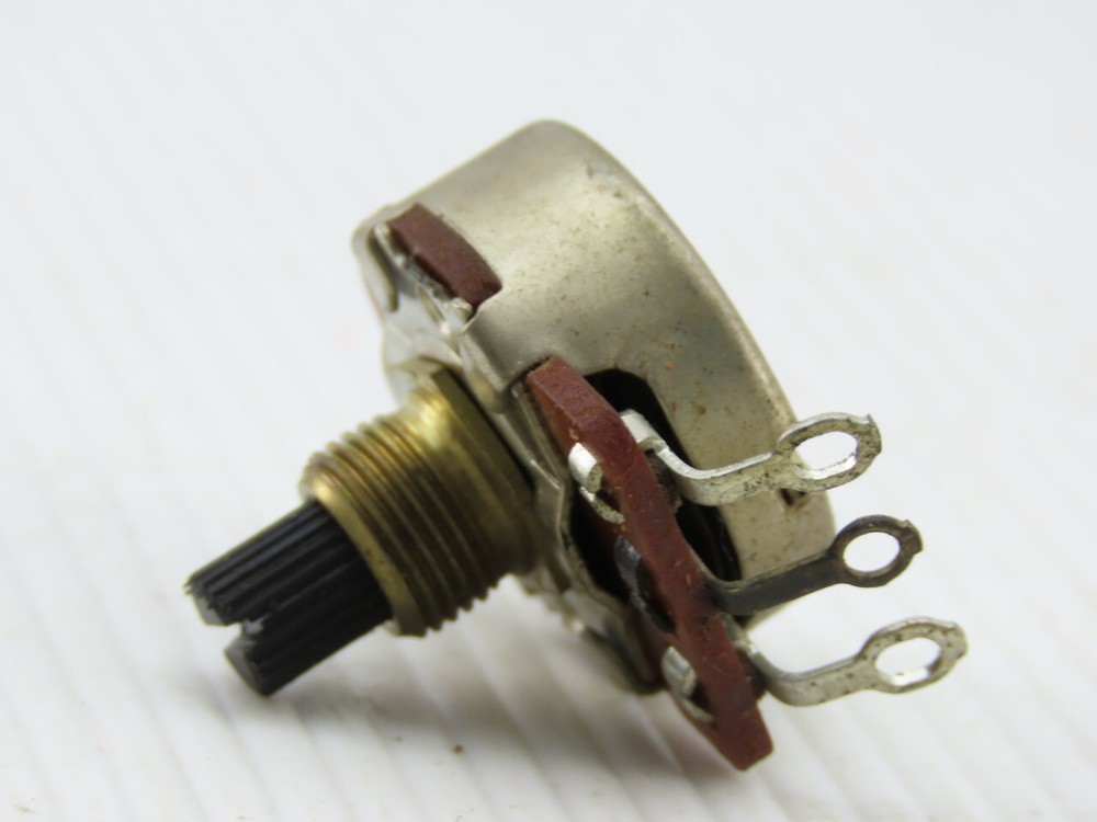 LIN R1378336 10-237 200 Ohm Potentiometer