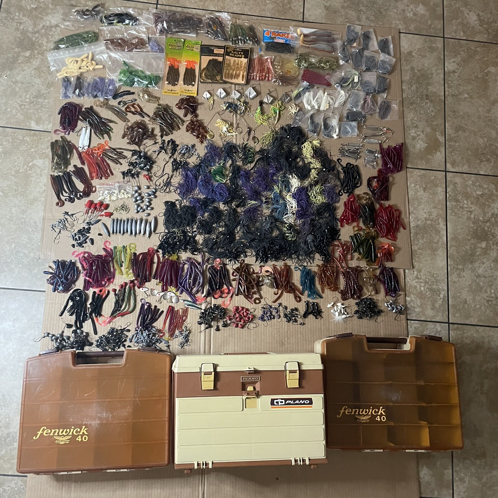 Vintage Fishing Lot Jig Heads Spoons 3 Tackle Boxes Plano Fenwick 100s Of Pcs