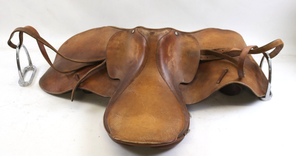 English Saddle