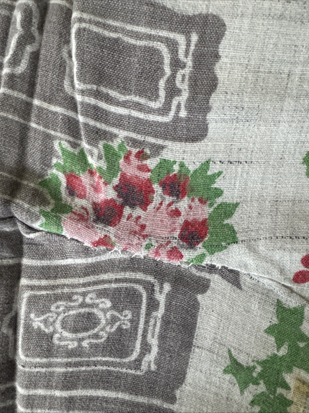 Lot Of Misfit Vintage Antique Linens Cutter Craft Sewing 10 Pieces