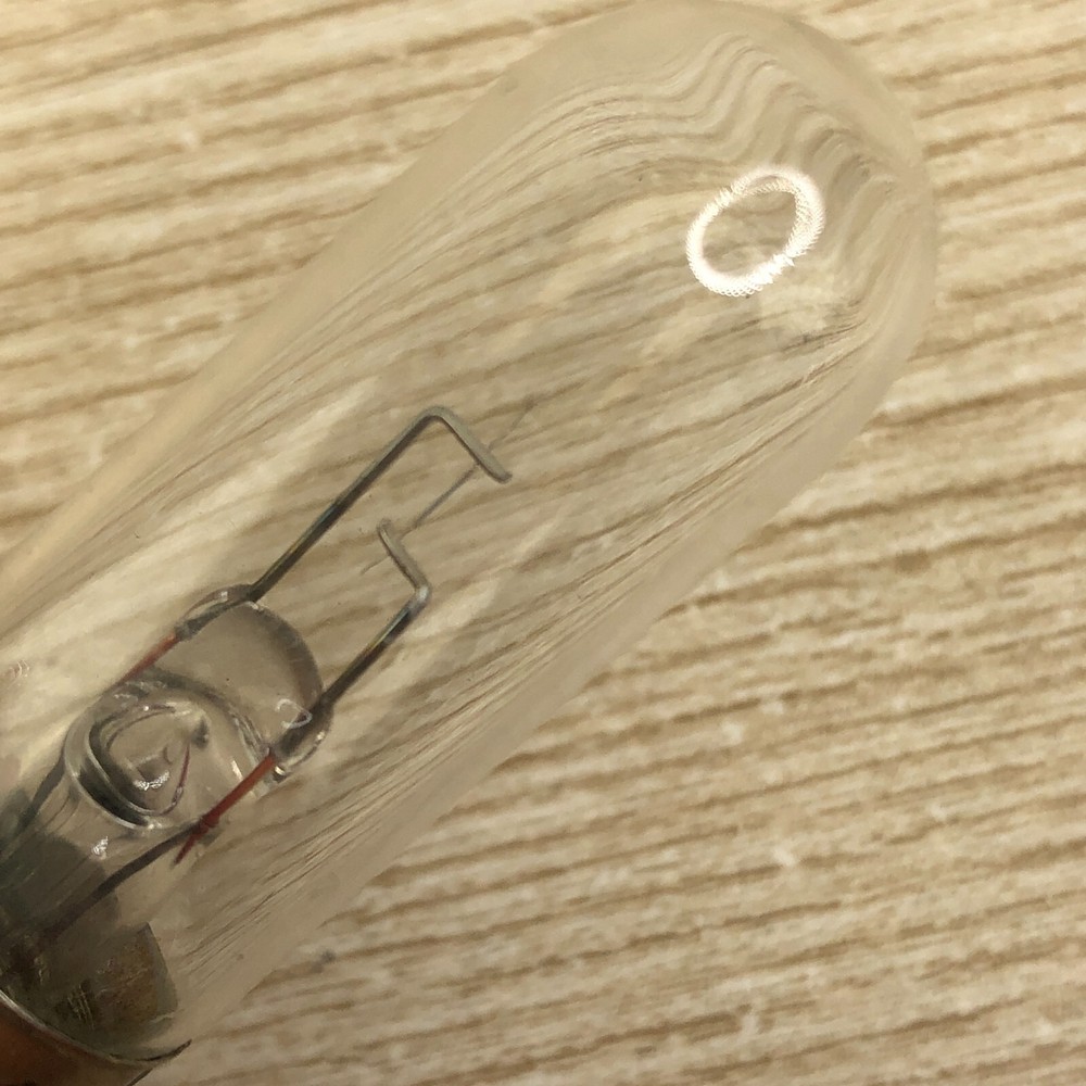 projector lamp bulb -BRK -4V 0.75 AMP -GE