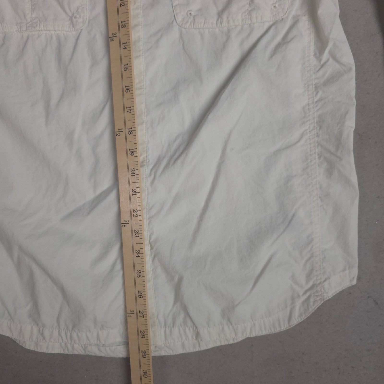 Columbia Titanium Omni Dry Long Sleeve Button Shirt Men L Beige Fishing Hiking