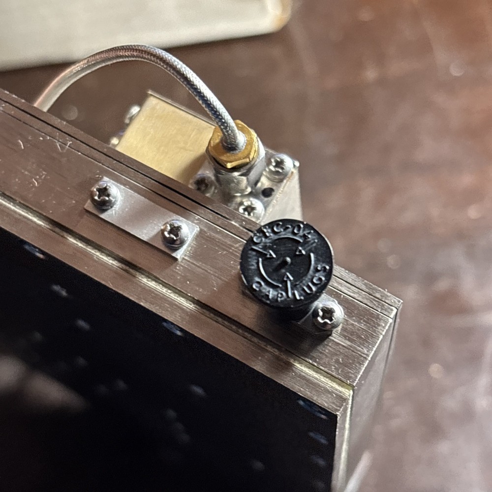 MITEQ SLS-080100-5M Microwave