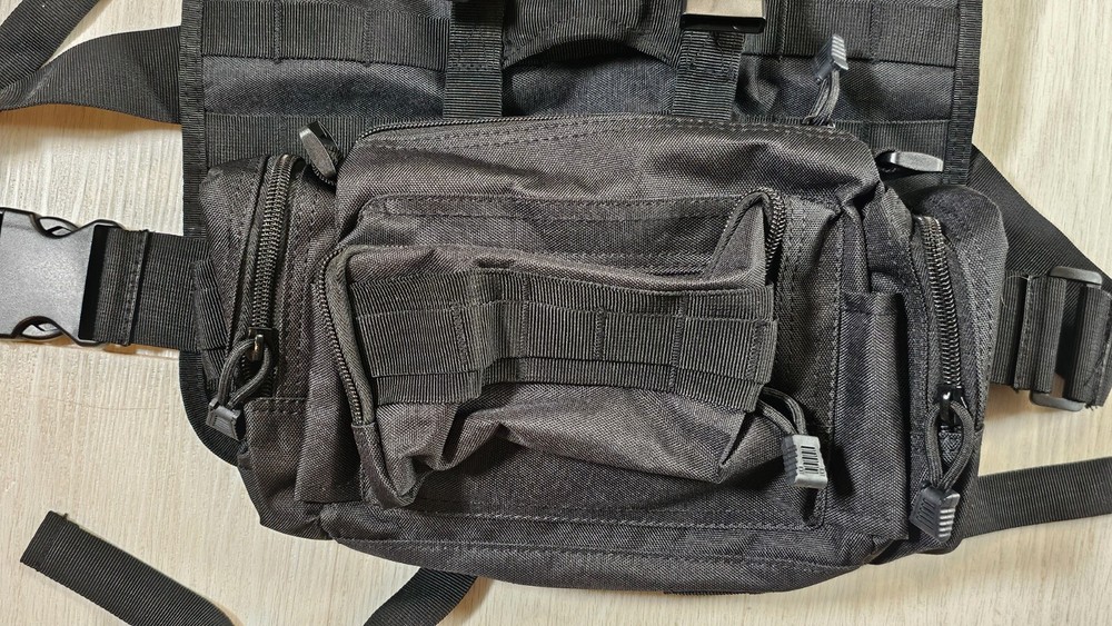 Tactical Chest Rig Pack Combat Pouch Straps Protective Black