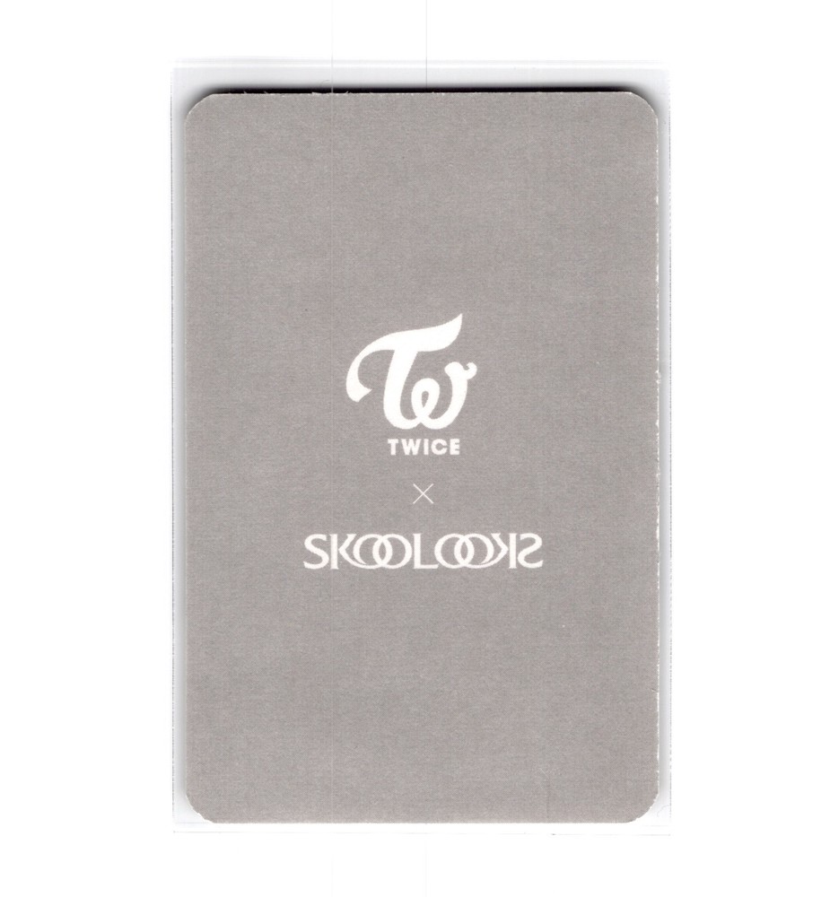 Twice Momo Photocard | Skoolooks V2