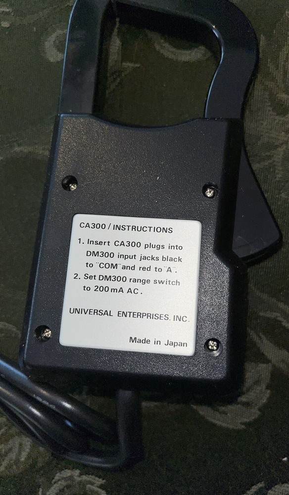 VTG Universal Enterprises Clamp On Current Probe Accessory W/ Case & OpBook