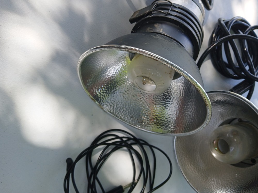 Older Profoto Light Pair With Sync Cable AS-IS FOR PARTS