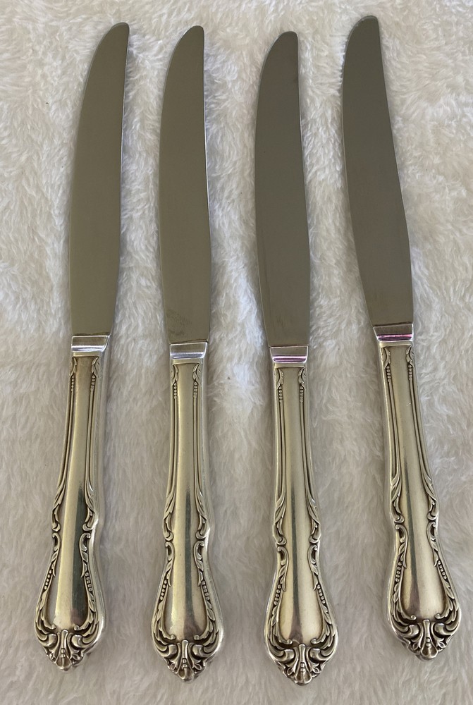 Oneida Wm A Rogers Flatware 4 Dinner Knives Stainless Chalice Harmony