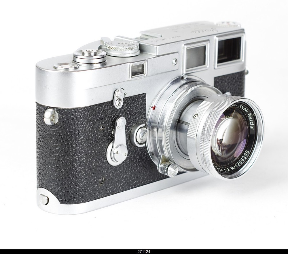 Leica M3 Camera Lens Summicron 2/5cm w/ Case