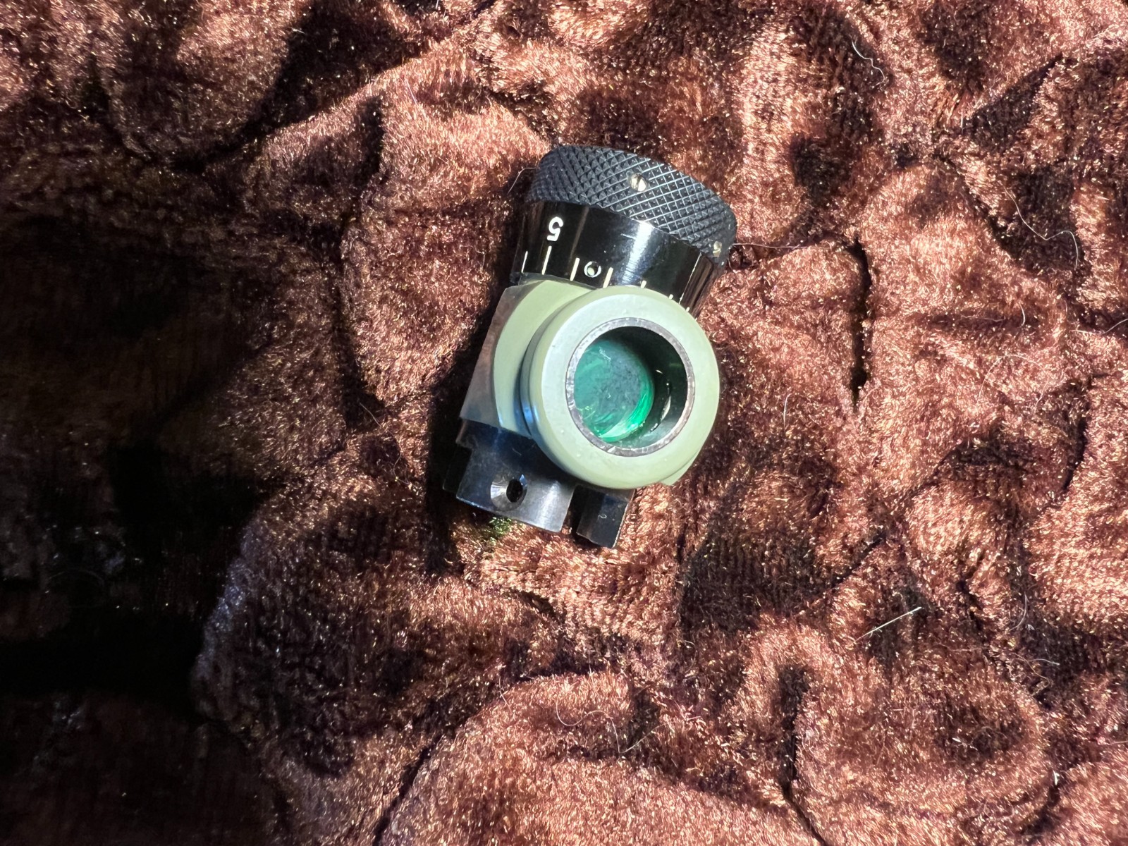 WILD HEERBRUGG T-2 T2 auto collimating lens with light source.