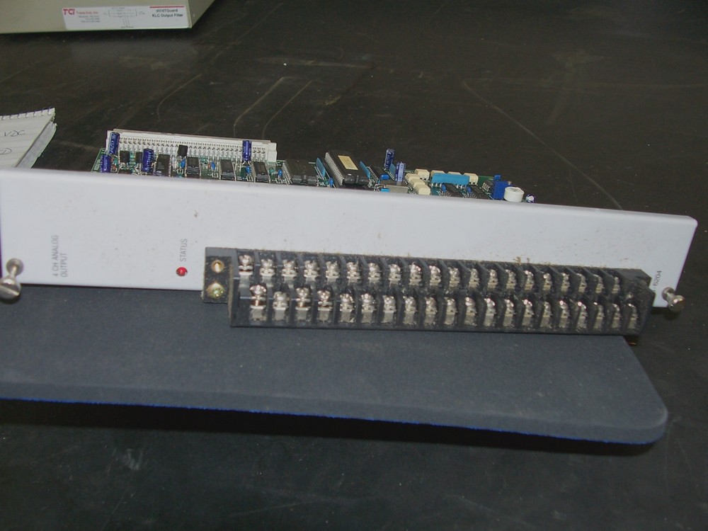 Siemens Simatic 505-6204 4 CH Analog Output Module