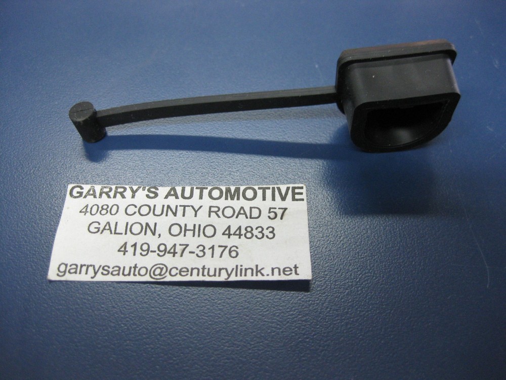 WARN 91507 Remote Control Receptacle Winch Replacement Plug Cover Cap Protector