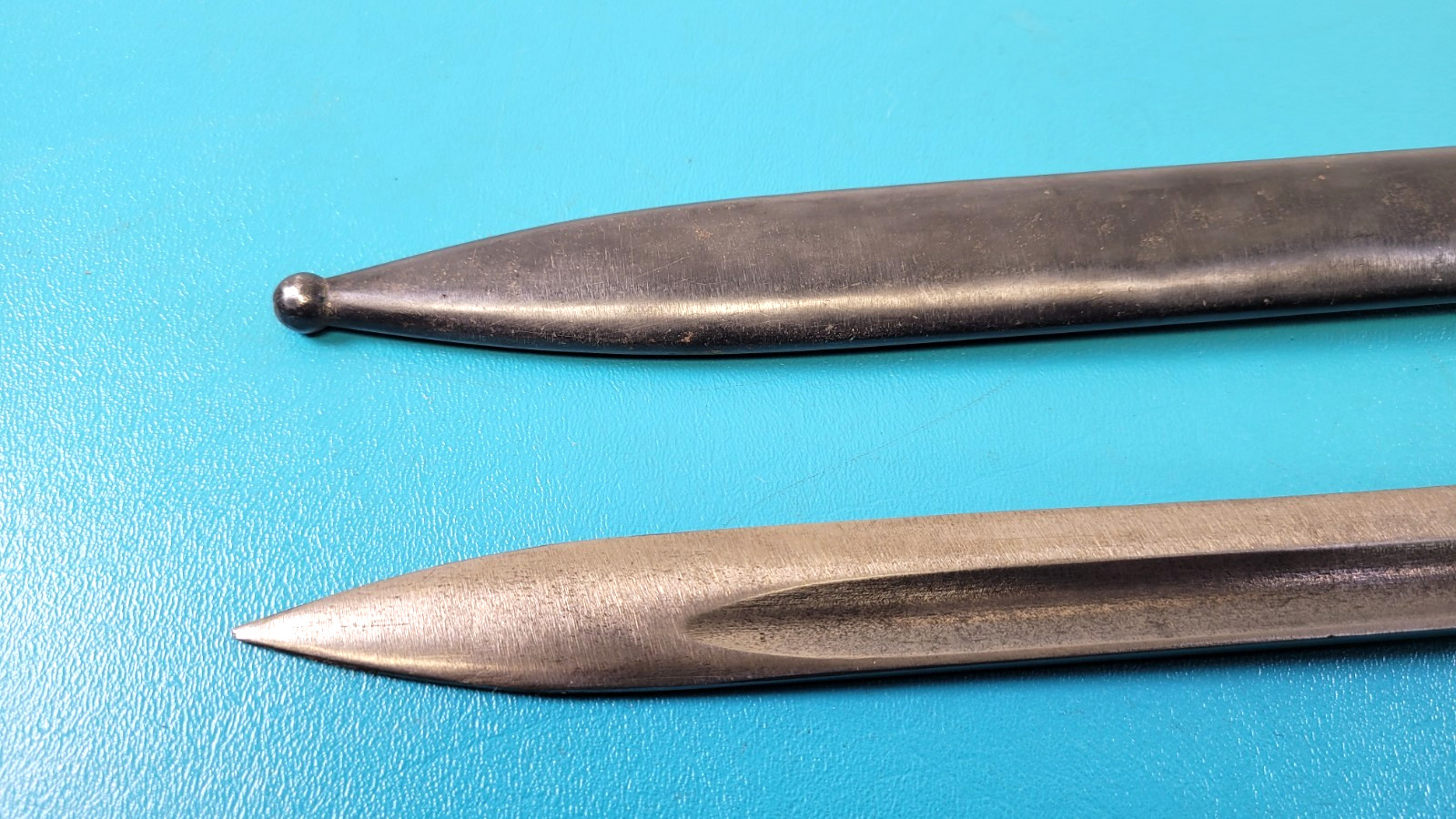 WWII Czechoslovakia Czech Rifle Bayonet + Scabbard CSZ J TR939