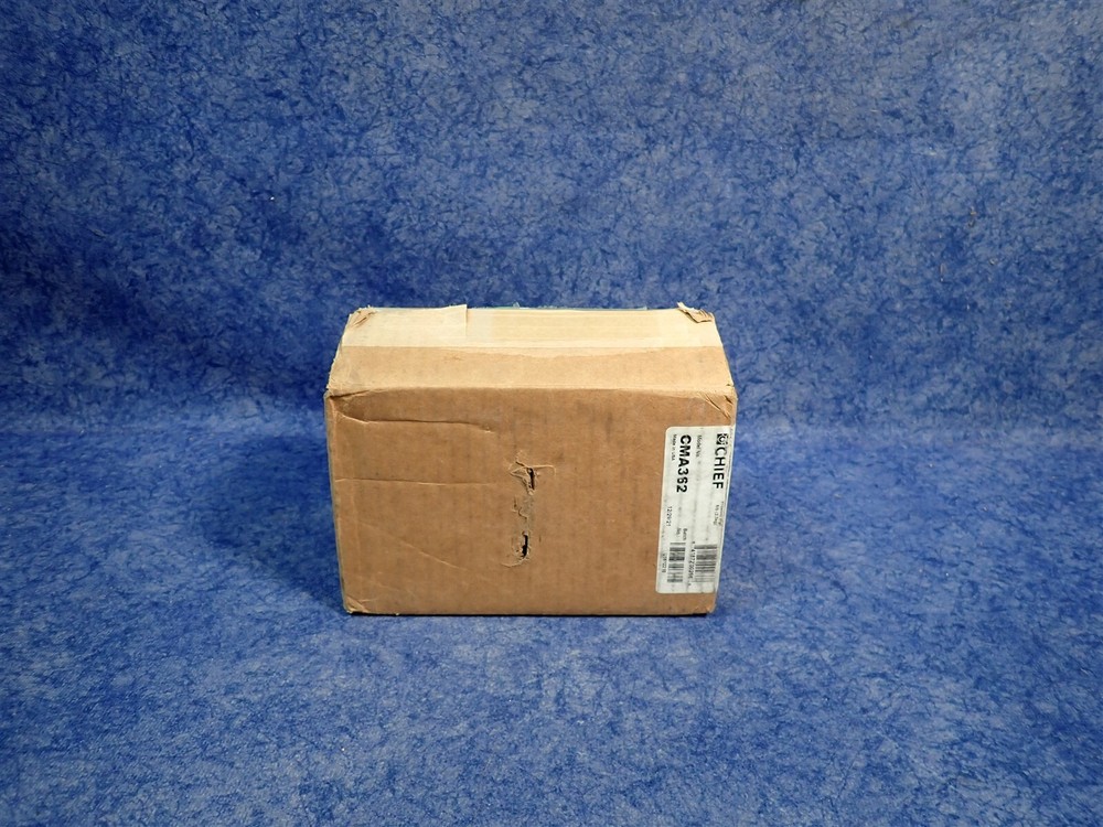 Chief CMA362 C-Clamp Pipe Projector Mount (G94)