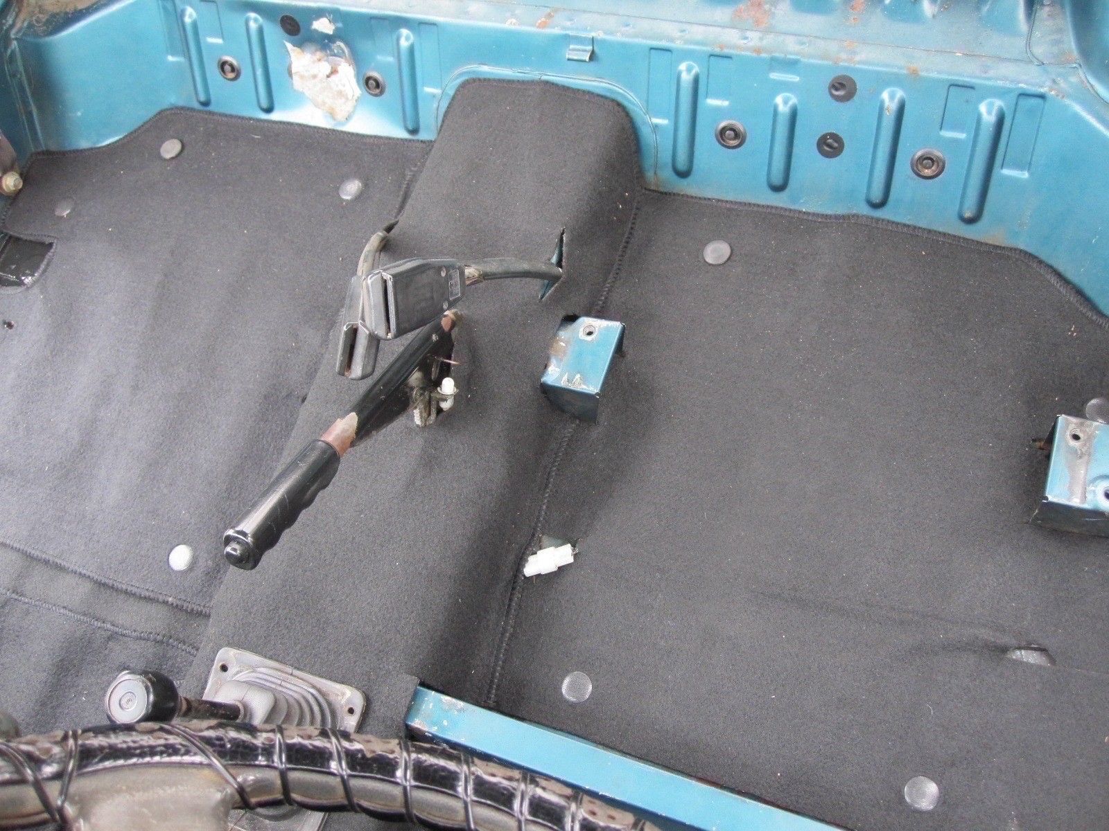 CARPET/FELT - PASSENGER AREA (OEM) - SAMURAI '80-'95