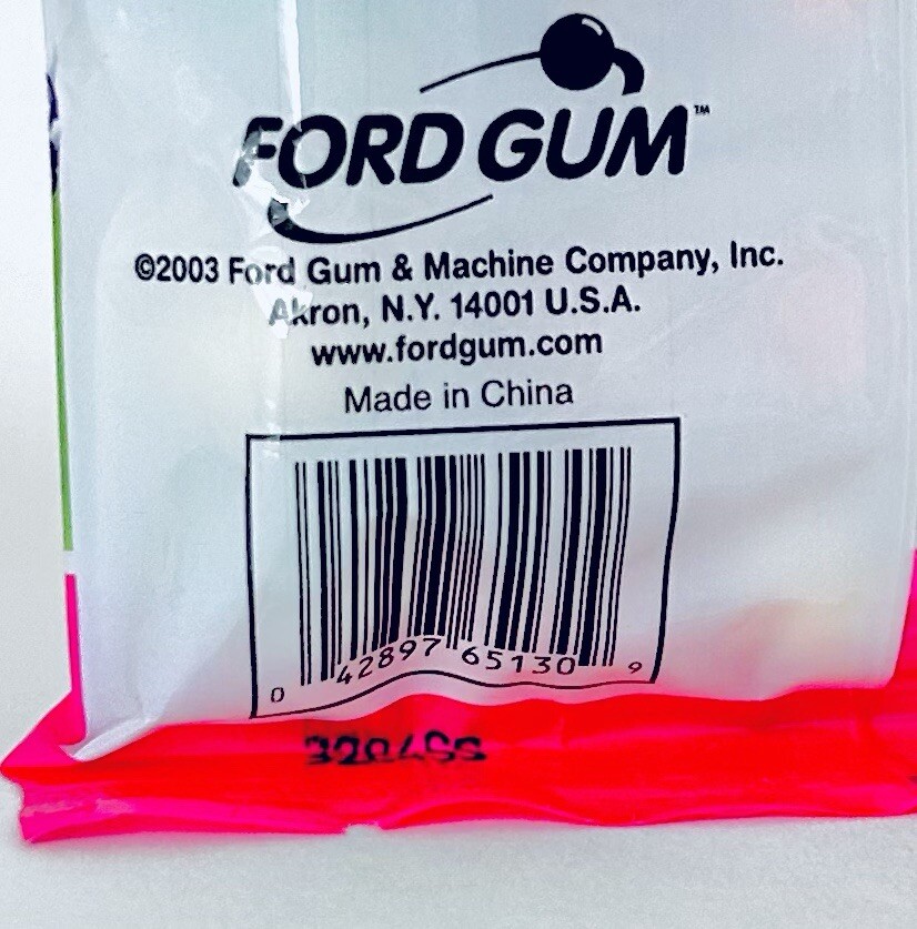 Vintage 2003 Ford EASTER BUBBLE GUM EGGS Bubble Gum Dozen candy container 4 PACK