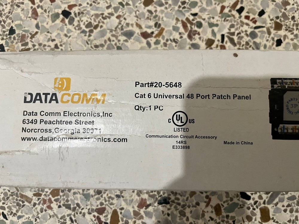 DataComm 20-5648 48 Port Cat 6 Universal 48 Port Patch Panel