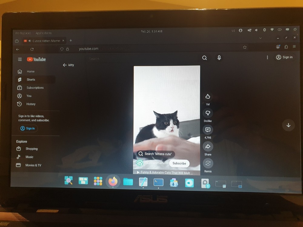 Linux Pop OS V24.04 LTS, 64-bit, Bootable Live and Install USB Flash Drive