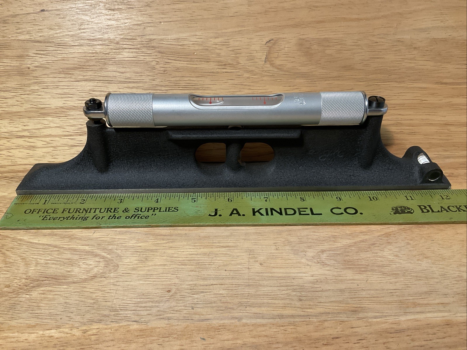 Vintage Starrett No. 98-12 Precision Machinist's Level With Original Box USA 12"