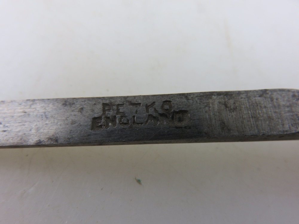 Petko Wood Handle Chisel 1/4" Vintage England