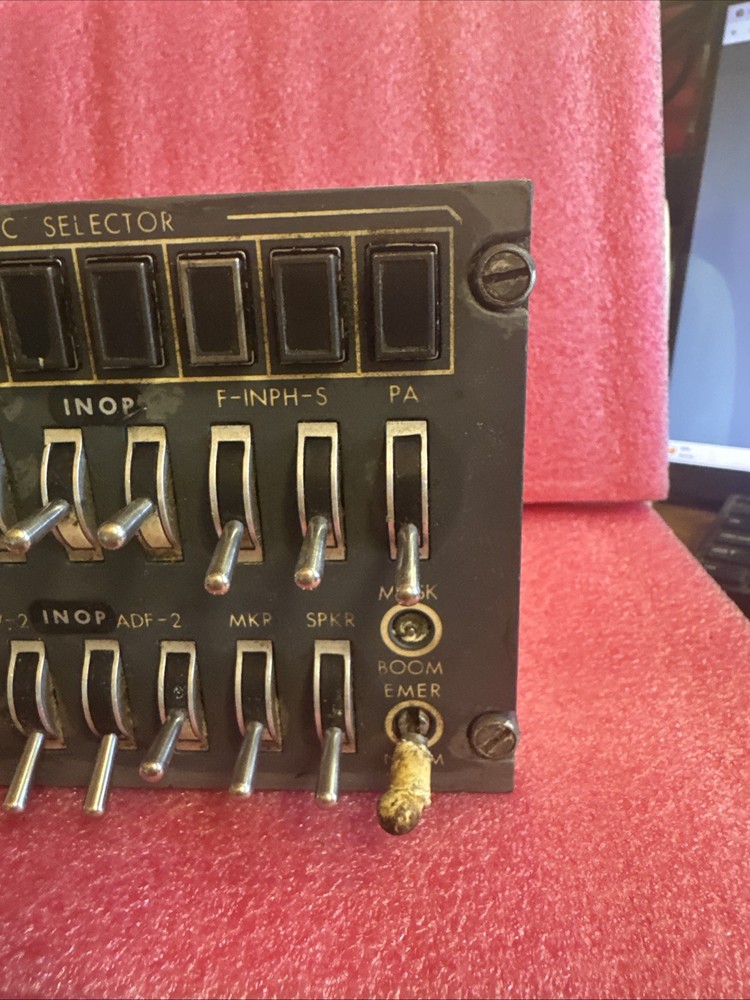 Avtech Audio Control Panel 5141-1-25 *UNTESTED* bin31