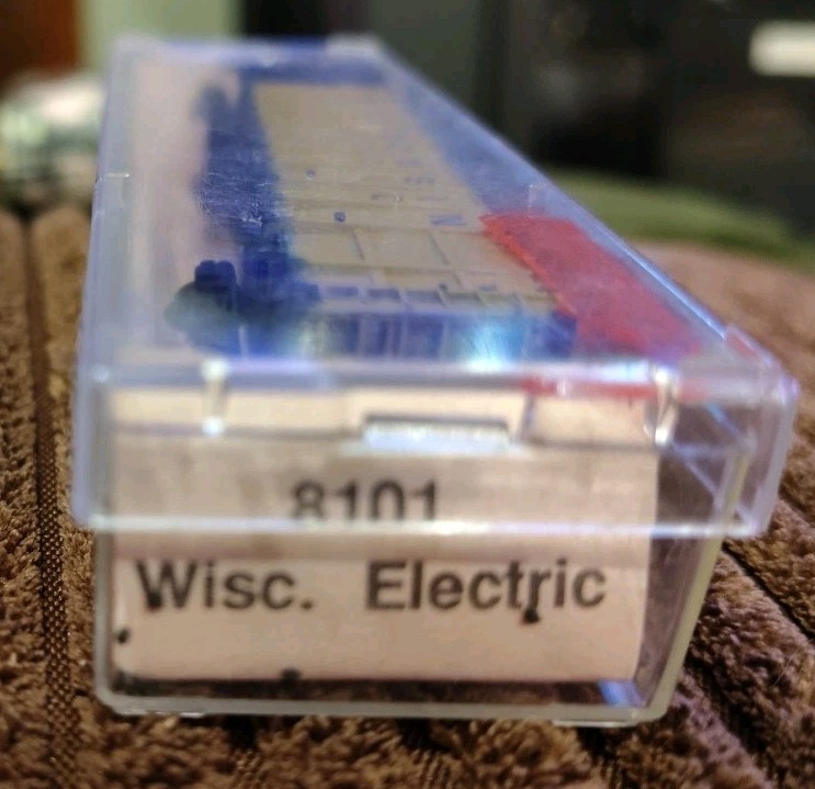 Roundhouse 8101 Wisconsin Electric