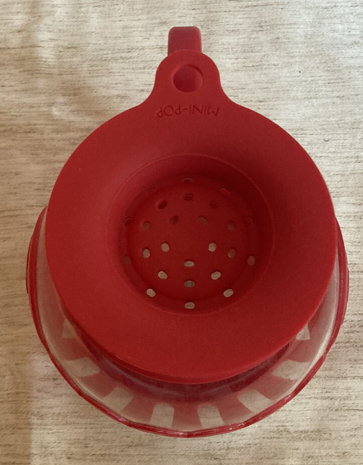 “Tasty” 1.5qt. Microwave Mini-pop Popcorn Maker - Red