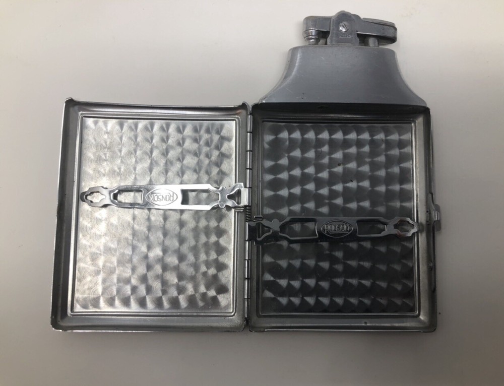Vintage RONSON Cigarette Case With Attached Lighter