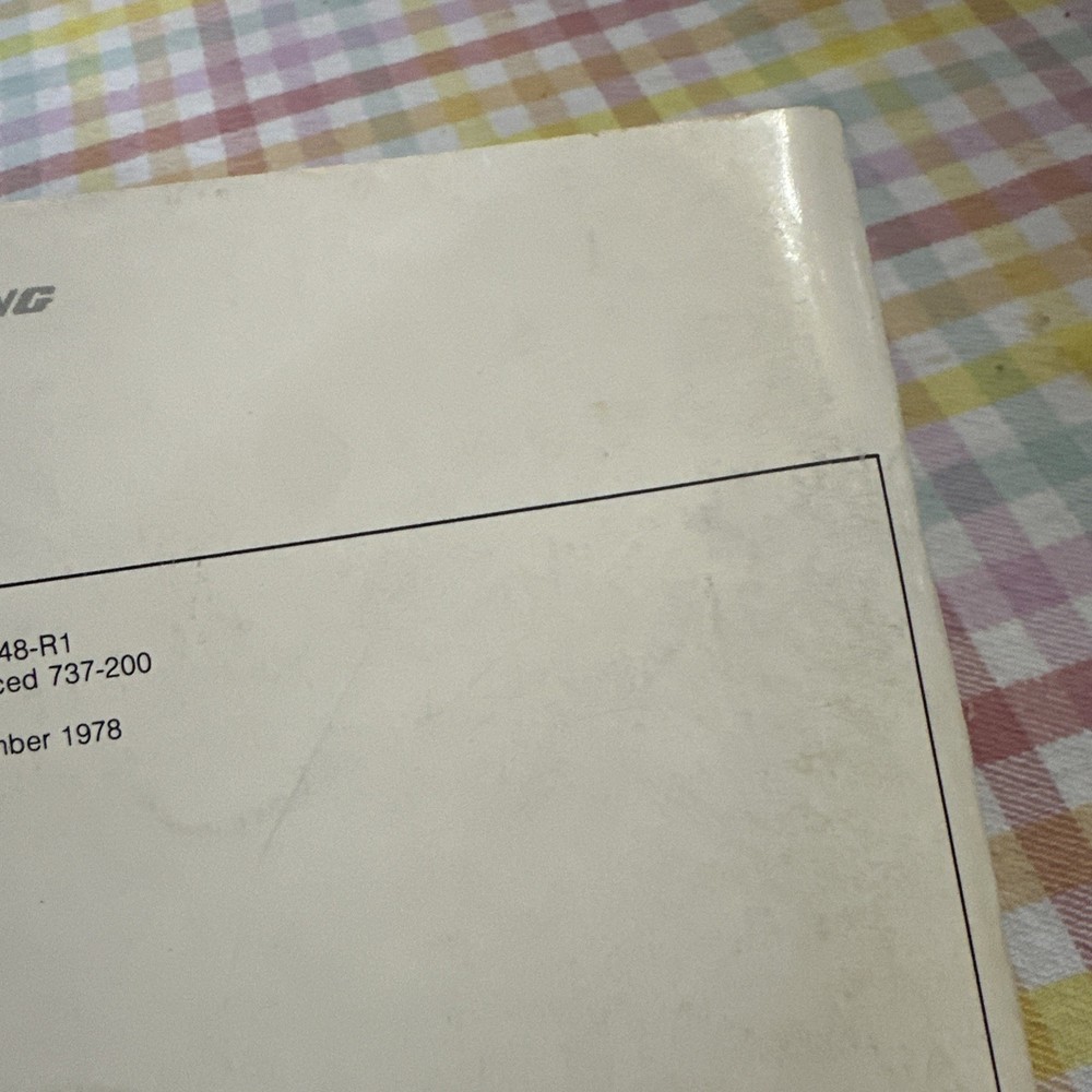 Boeing 737-200 Advanced Convertible Sales Brochure