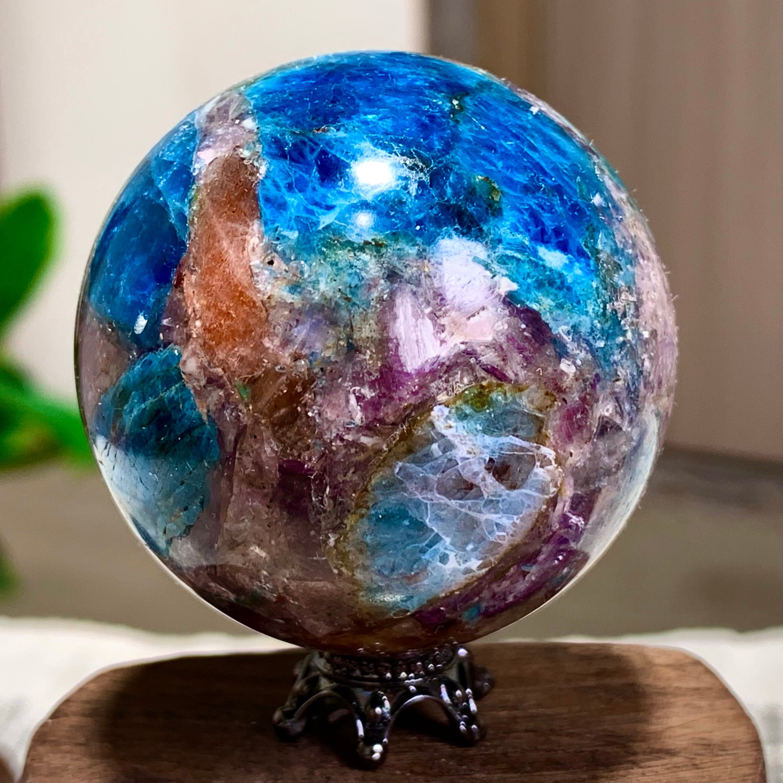 128G Natural Blue Aptite +Sun Stone purple lepidolite Sphere mineral sample