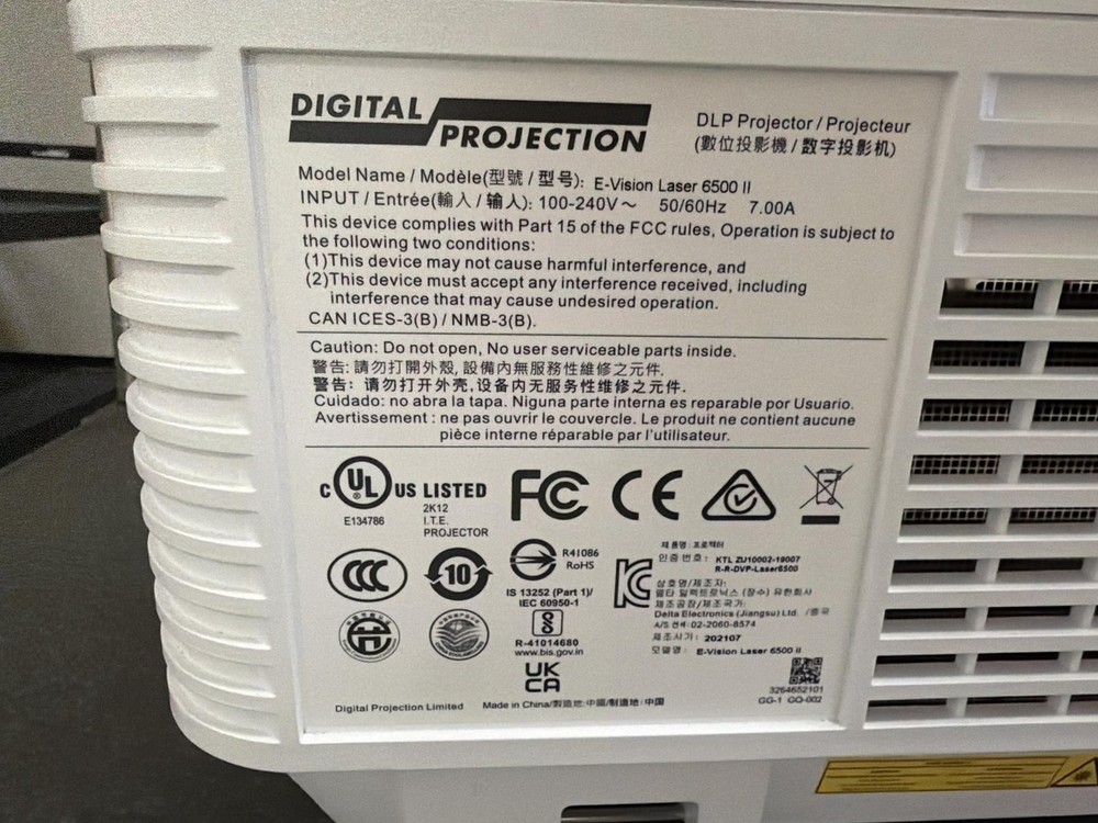 DIGITAL VISION E-VISION LASER 6500 ii DLP PROJECTOR WITH REMOTE CONTROL