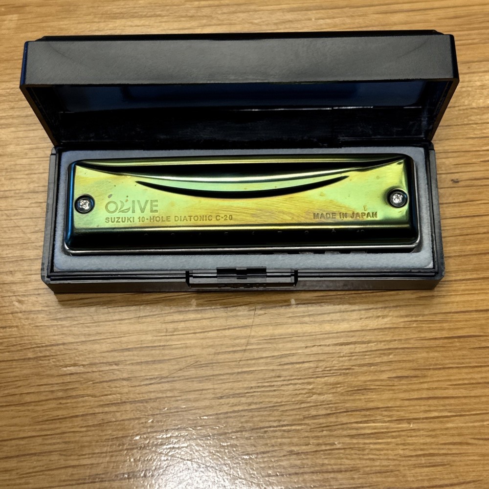 Suzuki C-20 Olive 10-hole Diatonic Harmonica - C Major