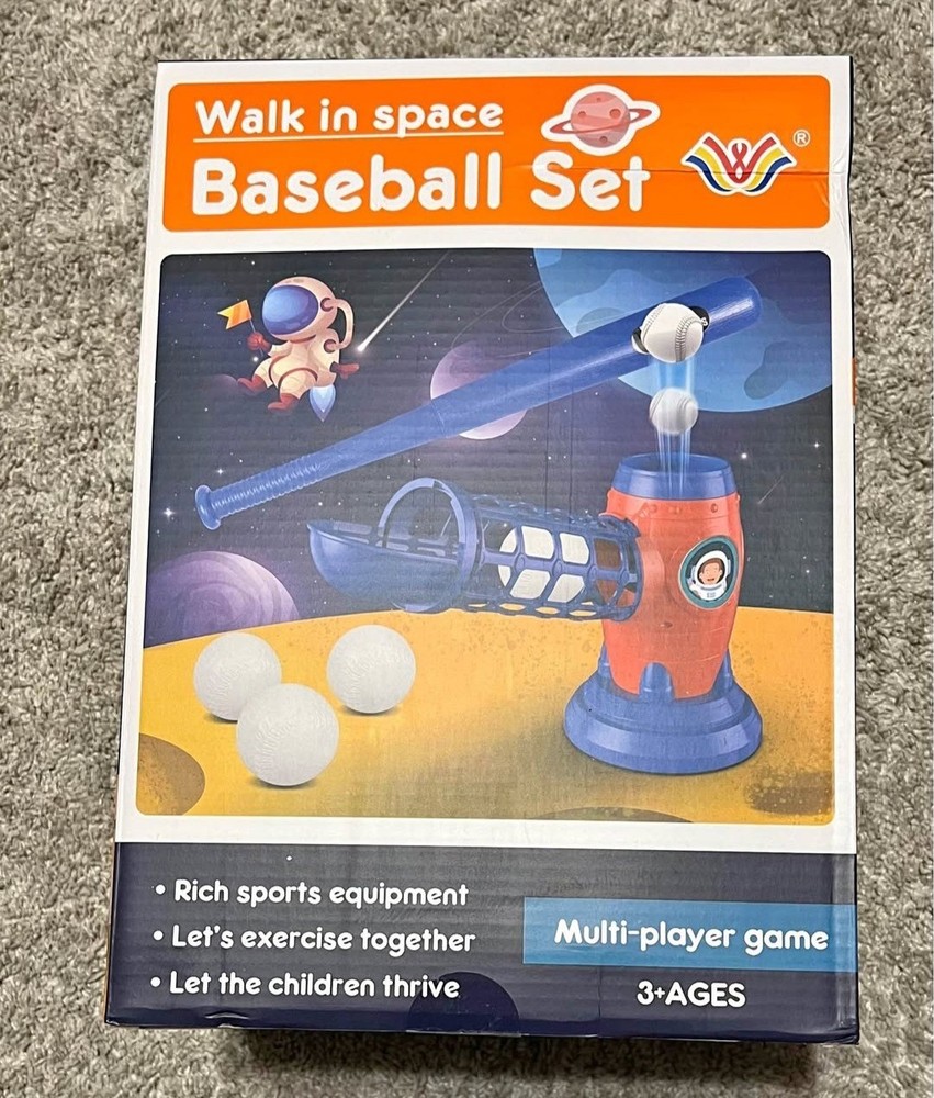 Walk In Space Baseball Set