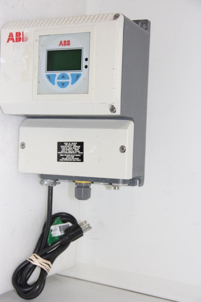 ABB FET3211A0A1B3C1H2 Digital Readout Inline Flow Meter