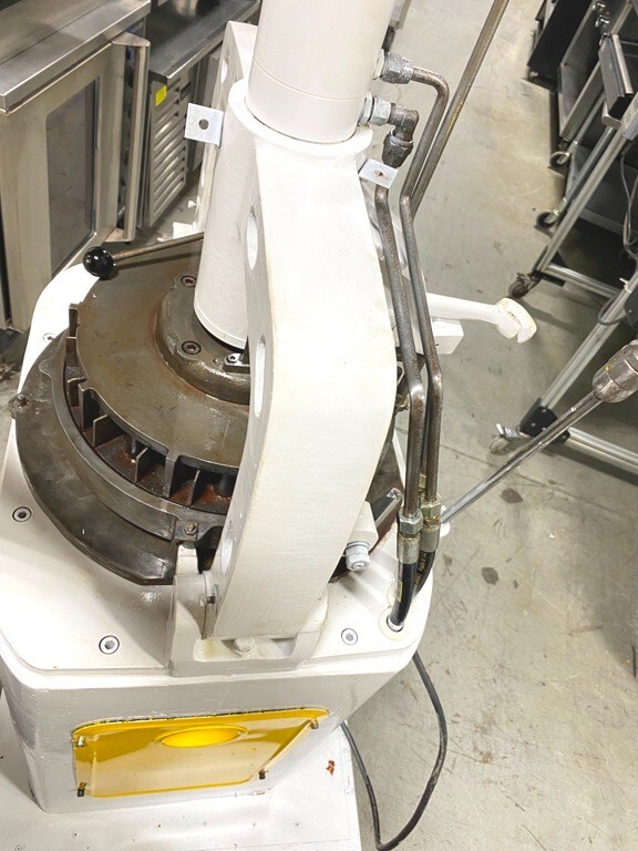 Dough Divider & Rounder/ Eberhardt OP3U-1703 Automatic Divider/ 220V-1F
