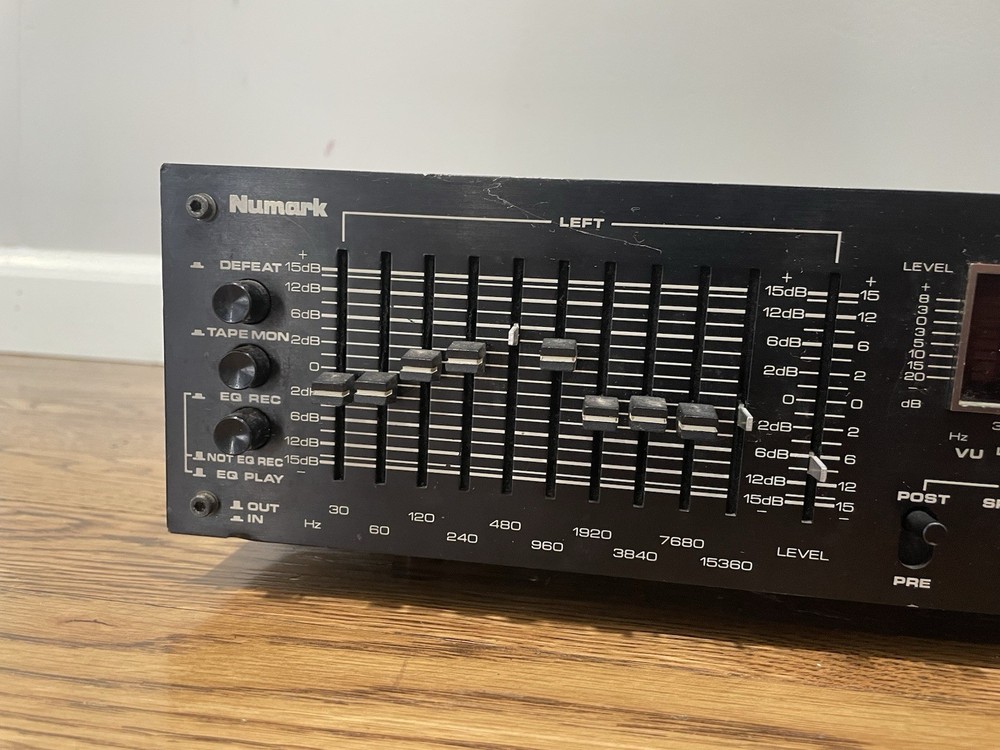 Vintage Numark EQ2600 Stereo Frequency Equalizer *Untested*