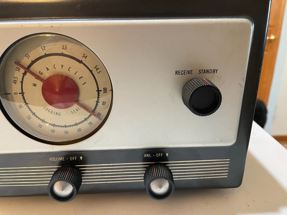 HALLICRAFTERS S-106 6 METER RECEIVER