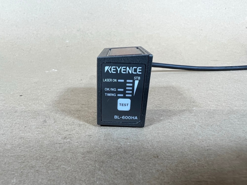 Keyence BL-600HA High Resolution Ultra Small Laser Barcode Reader Scanner