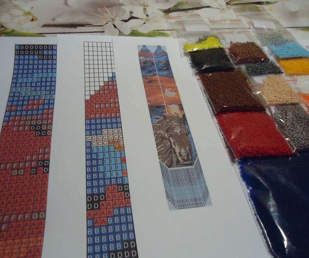 Kit for making a necklace gerdan. Beading Loom Pattern. "Horse1"