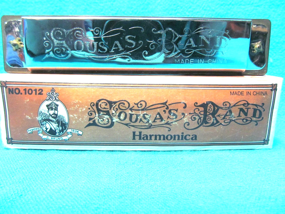 SOUSA'S 1012 HARMONICA IN BOX